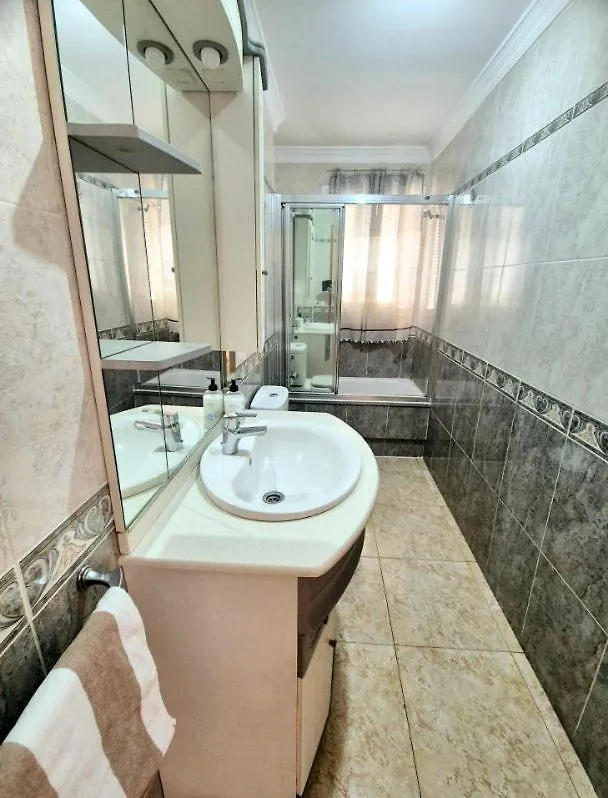 Trevlig 4 Baedds Laegenhet I Nerja! Apartment